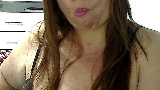 Snapshot of luciana69hot chatting on February 10, 2026, 10:14 pm luciana69hot online show from February 10, 2026, 10:14 pm