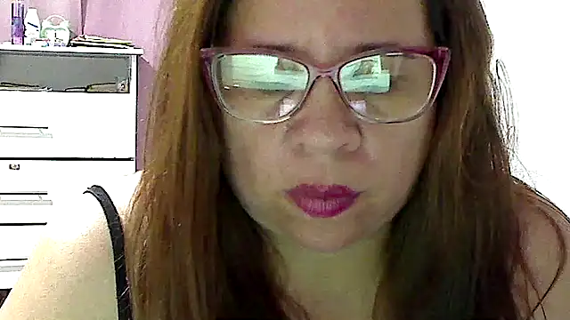 Snapshot of luciana69hot chatting on March 11, 2026, 1:22 am luciana69hot online show from March 11, 2026, 1:22 am