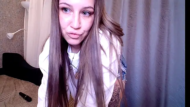 Snapshot of CherryZlata chatting on November 30, 2025, 4:55 pm CherryZlata online show from November 30, 2025, 4:55 pm