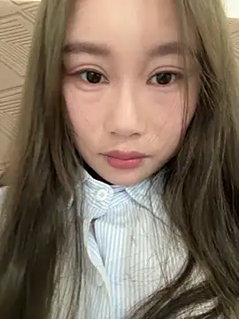 uulove521 online show from October 25, 2025, 3:25 am