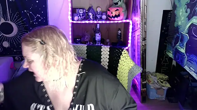 Kinky Witch online show from March 27, 2026, 4:29 pm