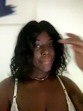 Snapshot of Alexia_24 chatting on September 9, 2025, 1:38 am Alexia 24 online show from September 9, 2025, 1:38 am