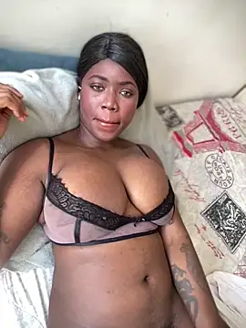 Snapshot of Alexia_24 chatting on November 22, 2025, 4:17 pm Alexia 24 online show from November 22, 2025, 4:17 pm