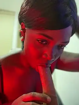 Snapshot of Alexia_24 chatting on November 23, 2025, 4:23 am Alexia 24 online show from November 23, 2025, 4:23 am