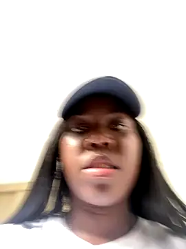 Snapshot of Alexia_24 chatting on November 28, 2025, 6:54 pm Alexia 24 online show from November 28, 2025, 6:54 pm