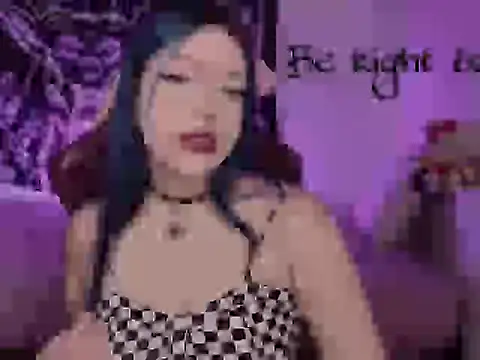 revenmiller  online show from October 10, 2025, 1:21 pm