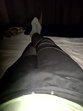 Snapshot of kulliguy chatting on January 17, 2026, 7:17 pm kulliguy online show from January 17, 2026, 7:17 pm