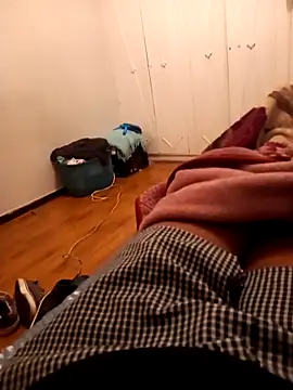 Snapshot of kulliguy chatting on March 6, 2026, 5:53 pm kulliguy online show from March 6, 2026, 5:53 pm