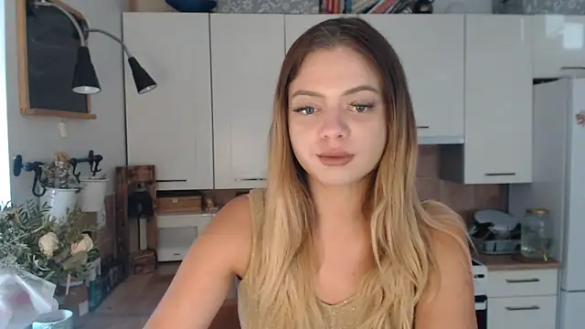 Snapshot of BuffyxLUST chatting on September 23, 2025, 11:35 am BuffyxLUST online show from September 23, 2025, 11:35 am
