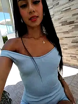 Juliana Xander online show from September 23, 2025, 3:15 pm