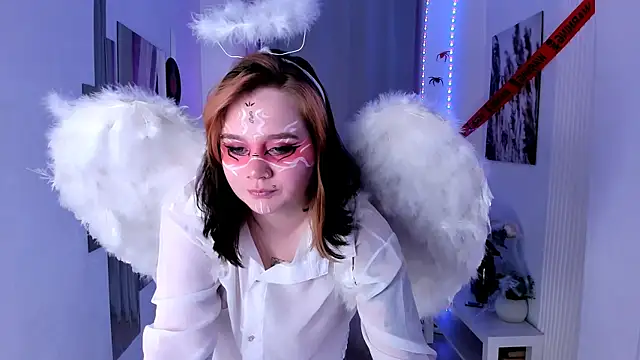 Snapshot of lunaalli chatting on October 27, 2025, 2:10 pm lunaalli online show from October 27, 2025, 2:10 pm