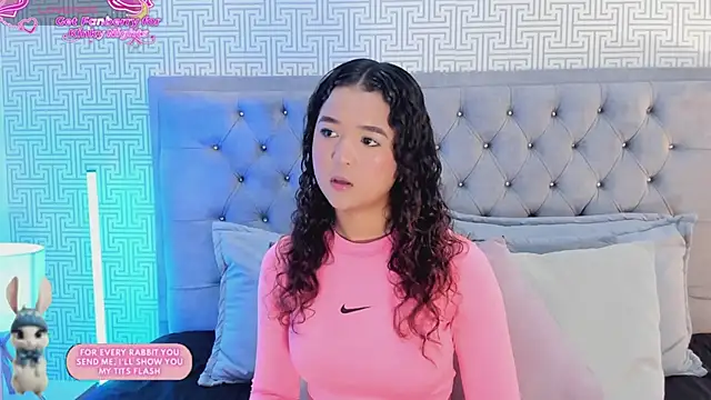 Snapshot of Evaa_Lunna_ chatting on January 18, 2026, 8:01 pm Evaa Lunna online show from January 18, 2026, 8:01 pm