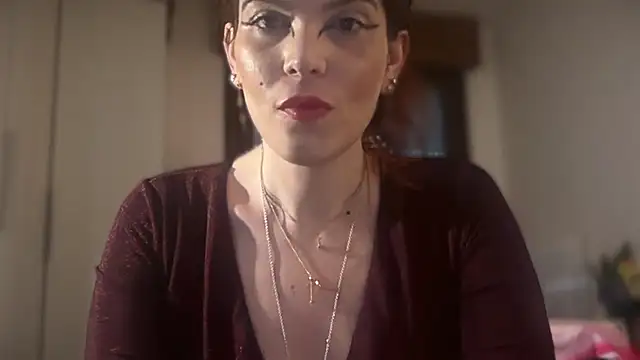 Snapshot of refem9 chatting on April 14, 2026, 10:32 am refem9 online show from April 14, 2026, 10:32 am