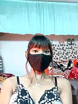 HOT SHRII online show from October 29, 2025, 8:49 am