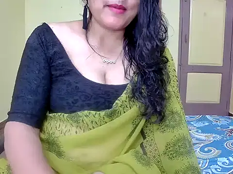 Snapshot of MasTANIYA chatting on November 25, 2025, 4:40 pm MasTANIYA online show from November 25, 2025, 4:40 pm