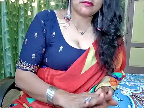 Snapshot of MasTANIYA chatting on December 15, 2025, 7:07 pm MasTANIYA online show from December 15, 2025, 7:07 pm