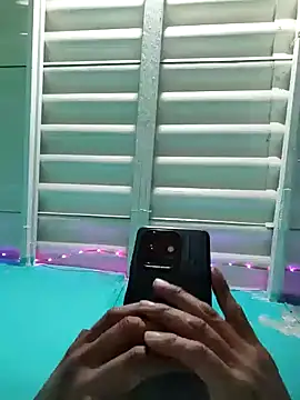 Snapshot of Angeles_198718 chatting on March 10, 2026, 10:53 am Angeles 198718 online show from March 10, 2026, 10:53 am