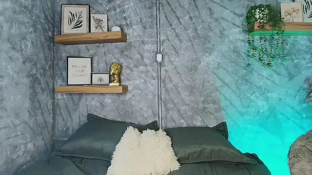 ashlycarteer online show from March 6, 2026, 2:19 am