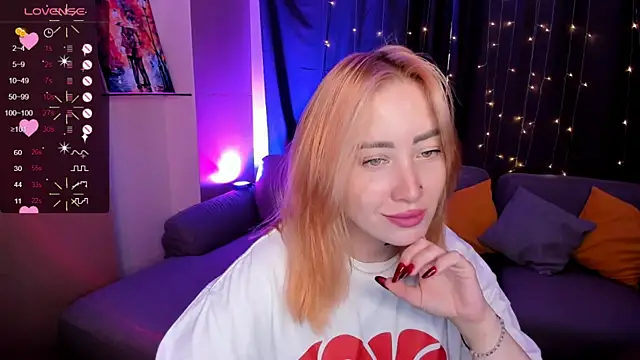 deboramoore online show from July 16, 2026, 1:44 am