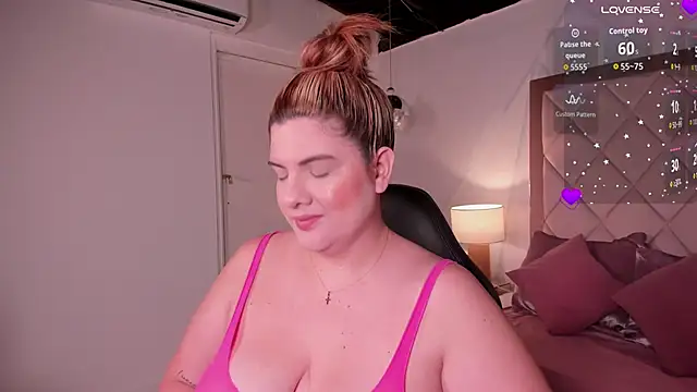 Snapshot of anabelle_clark chatting on September 24, 2025, 1:36 pm anabelle clark online show from September 24, 2025, 1:36 pm