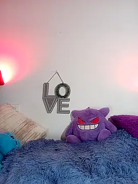 Fox Roxxan online show from November 14, 2025, 1:15 am