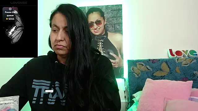 Snapshot of holydeath_1 chatting on March 18, 2026, 8:23 pm holydeath 1 online show from March 18, 2026, 8:23 pm