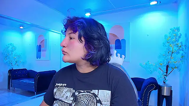 Snapshot of Ritsuka_berry chatting on March 6, 2026, 7:32 pm Ritsuka berry online show from March 6, 2026, 7:32 pm