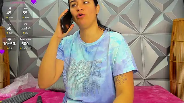 GreciaFox1 online show from November 20, 2025, 11:21 am