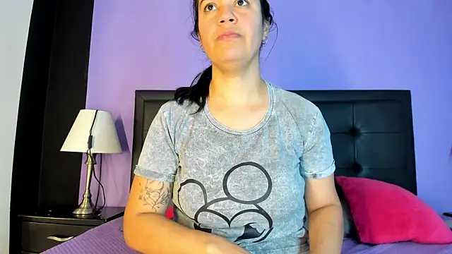 GreciaFox1 online show from July 7, 2026, 1:59 pm