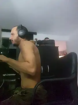 Snapshot of lilobaby chatting on March 13, 2026, 11:39 am lilobaby online show from March 13, 2026, 11:39 am