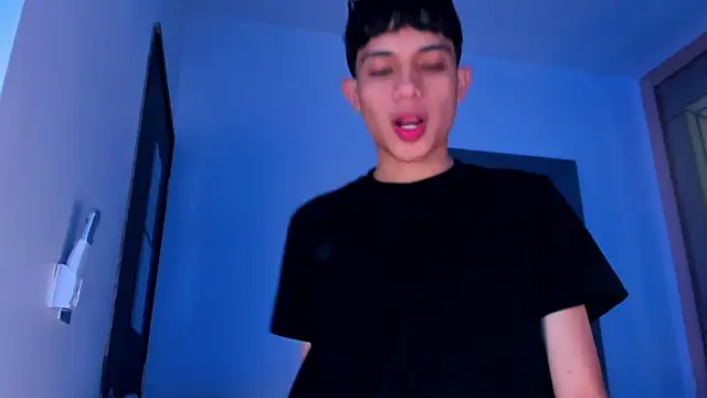 Sebax Young online show from February 11, 2026, 8:14 pm