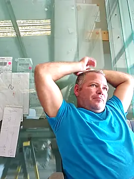 Snapshot of cubanitofeliz40 chatting on November 3, 2025, 8:10 pm cubanitofeliz40 online show from November 3, 2025, 8:10 pm