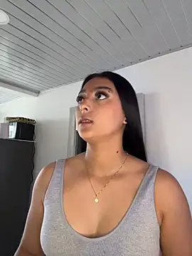 nicolexxaleja online show from March 7, 2026, 3:42 pm