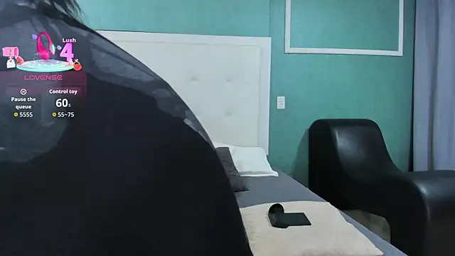 ania gomez online show from November 13, 2025, 9:58 pm