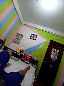 Snapshot of JesVel chatting on November 19, 2025, 2:44 am JesVel online show from November 19, 2025, 2:44 am