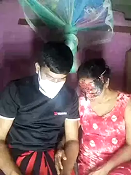 boosypussy online show from November 5, 2025, 3:23 pm