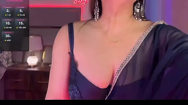 Snapshot of SunhariGirl chatting on September 10, 2025, 3:50 am SunhariGirl online show from September 10, 2025, 3:50 am