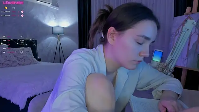 sweete chantal online show from November 25, 2025, 5:13 pm