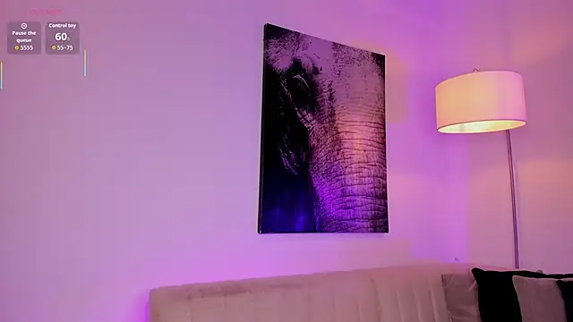 chelssy7 online show from October 8, 2025, 3:37 am