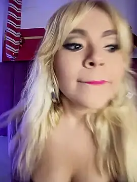 Snapshot of RominaaReyes chatting on January 7, 2026, 1:52 am RominaaReyes online show from January 7, 2026, 1:52 am