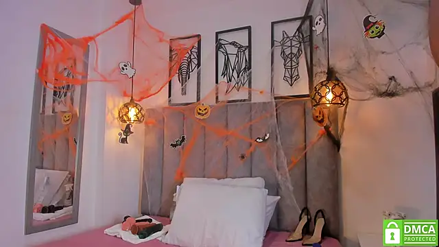 Snapshot of Gia_Scott chatting on October 22, 2025, 9:14 pm Gia Scott online show from October 22, 2025, 9:14 pm