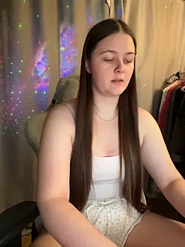 Cuty Kitty online show from December 3, 2025, 11:58 pm