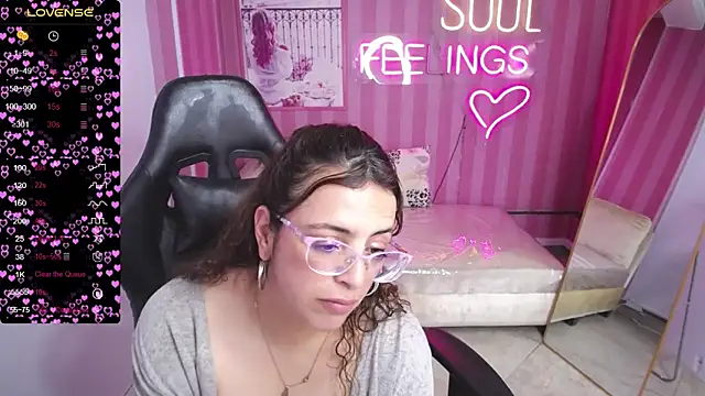  Evoni b online show from September 9, 2025, 1:38 am