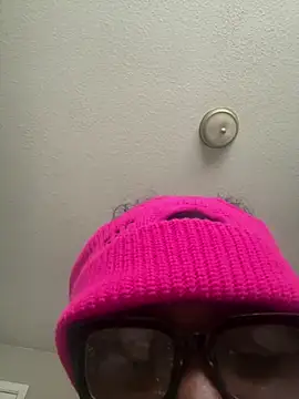 Snapshot of kaymurda80 chatting on February 4, 2026, 10:26 pm kaymurda80 online show from February 4, 2026, 10:26 pm