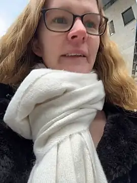 Bikergirl 97 online show from November 20, 2025, 11:54 am