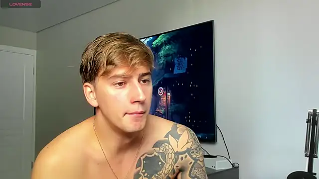 DaniHort online show from October 9, 2025, 9:18 am