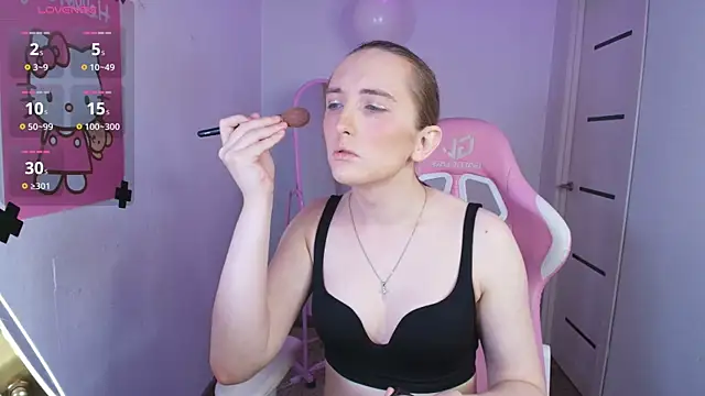 Snapshot of Vi_Luxy chatting on February 28, 2026, 1:50 am Vi Luxy online show from February 28, 2026, 1:50 am