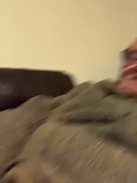 Snapshot of mke1874 chatting on November 4, 2025, 9:14 pm mke1874 online show from November 4, 2025, 9:14 pm