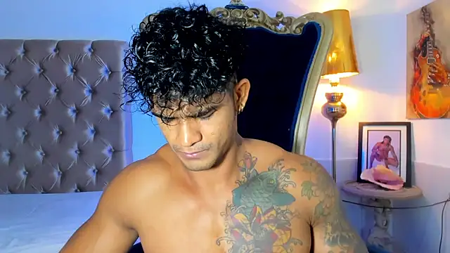 Snapshot of antonio__444 chatting on June 21, 2026, 1:30 am antonio 444 online show from June 21, 2026, 1:30 am