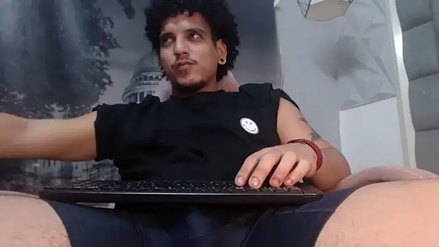 Snapshot of Xfire_boy69 chatting on February 26, 2026, 3:55 pm Xfire boy69 online show from February 26, 2026, 3:55 pm